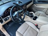 Certified 2022 Porsche Cayenne Platinum Edition image 4