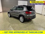 Used 2012 Volkswagen Tiguan SE image 5
