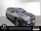 Used 2018 Toyota Highlander SE image 3