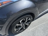Used 2018 Toyota C-HR image 2