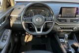Used 2021 Nissan Altima 2.5 SR w/ SR Premium Package image 5