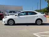 Used 2017 Toyota Corolla LE image 3