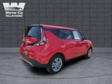 Certified 2024 Kia Soul LX image 5