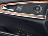 Used 2019 Lincoln Nautilus Reserve image 5
