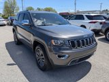 Used 2020 Jeep Grand Cherokee Limited w/ Luxury Group II image 3