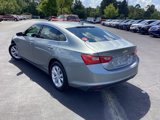 Used 2023 Chevrolet Malibu LT image 2