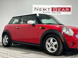 Used 2010 MINI Cooper Hardtop image 2