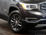 Used 2017 GMC Acadia SLT image 3