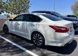 Used 2016 Nissan Altima 2.5 SV image 2