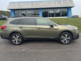 Used 2018 Subaru Outback 2.5i Limited image 3