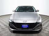 Used 2023 Hyundai Elantra Limited image 3