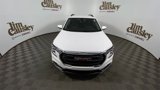 Used 2022 GMC Terrain SLE w/ Driver Convenience Package image 3
