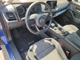 Used 2023 Nissan Rogue SV image 6