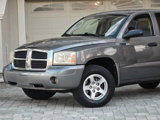 Used 2007 Dodge Dakota SLT image 2