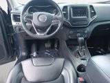 Used 2019 Jeep Cherokee Latitude Plus w/ Comfort/Convenience Group image 3