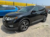 Used 2017 Nissan Rogue SL image 3
