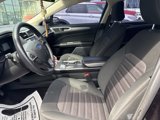 Used 2020 Ford Fusion SE image 3