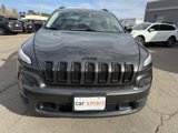 Used 2017 Jeep Cherokee Altitude image 2