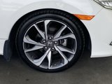 Used 2019 Honda Civic Touring image 5