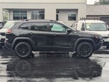 Used 2022 Jeep Cherokee Trailhawk w/ Comfort/Convenience Group image 2