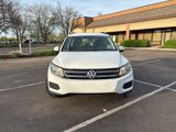 Used 2016 Volkswagen Tiguan S image 3