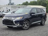 Used 2018 Mitsubishi Outlander SE image 2