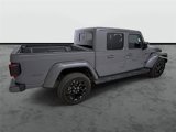 Used 2023 Jeep Gladiator Overland image 4