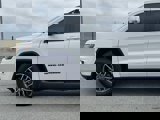 Used 2019 Jeep Grand Cherokee Limited w/ Luxury Group II image 2