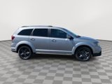 Used 2018 Dodge Journey Crossroad w/ Nav & Sun Group image 2