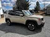 Used 2016 Jeep Renegade Latitude w/ Cold Weather Group image 4