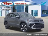 New 2025 Volkswagen Taos SE image 1