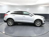 Used 2017 Cadillac XT5 Luxury image 3