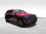 Used 2017 Jeep Grand Cherokee Limited image 3