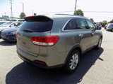 Used 2016 Kia Sorento LX w/ LX Convenience Package image 6