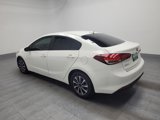 Used 2017 Kia Forte LX image 3