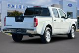 Used 2019 Nissan Frontier SV image 2