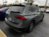Used 2019 Volkswagen Tiguan SE w/ Panoramic Sunroof Package image 4