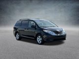 Used 2016 Toyota Sienna LE image 4