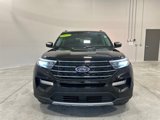 Used 2023 Ford Explorer XLT w/ Equipment Group 202A image 3