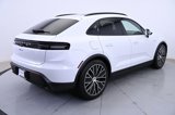Used 2025 Porsche Macan Electric image 5