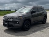 Used 2022 Jeep Compass Latitude image 2