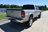 Used 2005 Chevrolet Silverado 2500 LS w/ Heavy-Duty Power Package image 4