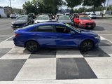 Used 2023 Hyundai Elantra Blue image 3