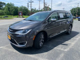 Used 2019 Chrysler Pacifica Limited w/ Tire & Wheel Group image 2