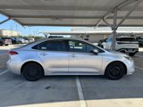 Used 2020 Toyota Corolla LE image 4