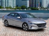 Used 2023 Hyundai Elantra SEL w/ Convenience Package image 3