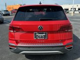 Certified 2024 Volkswagen Taos SE w/ Panoramic Sunroof Package image 6