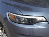 Used 2021 Jeep Cherokee Latitude Plus image 2