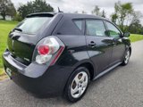 Used 2009 Pontiac Vibe w/ Preferred Package image 6