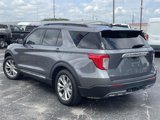 Used 2021 Ford Explorer XLT w/ Equipment Group 202A image 5